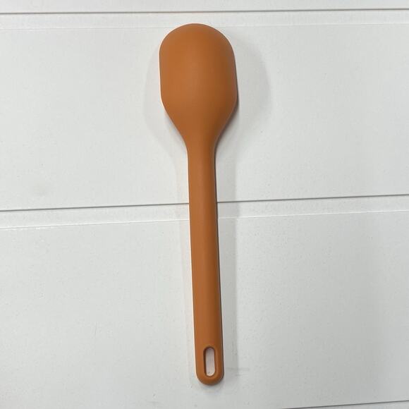 CWC Silicone Spoon Orange Cook With Color Cooking Baking Kitchen - Picture 3 of 5